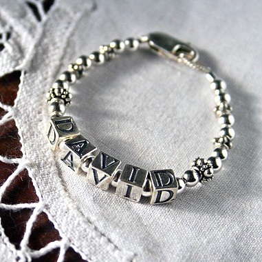 Boy - Girl (unisex) Sterling Silver Baby Name Bracelet